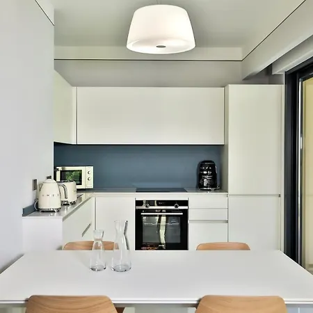 Residenza Leca Colonna 4*