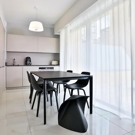 Residenza Leca Colonna アパートホテル アジャクシオ