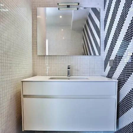 Residenza Leca Colonna Aparthotel 4*