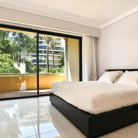 Residenza Leca Colonna Aparthotel