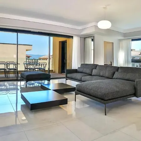 Residenza Leca Colonna