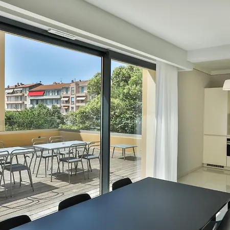 Residenza Leca Colonna 4* אז'אקסיו