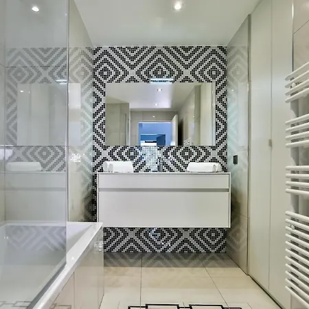 Aparthotel Residenza Leca Colonna 4*