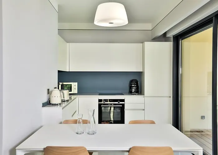 Residenza Leca Colonna 4*