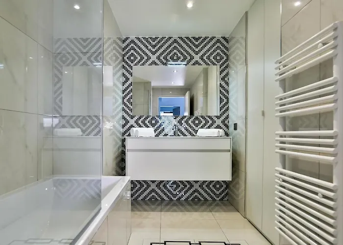 Lejlighedshotel Residenza Leca Colonna 4*