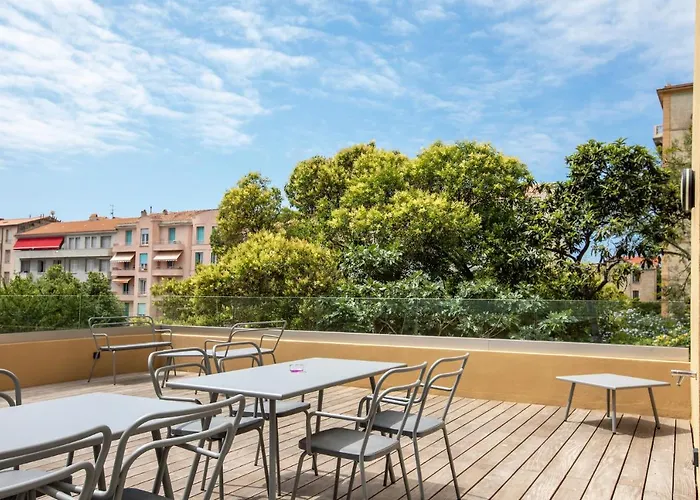 Hotel apartamentowy Residenza Leca Colonna